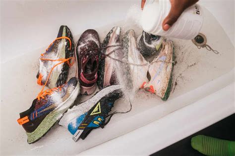 nike sportschoenen wassen|Nike mesh schoenen schoonmaken.